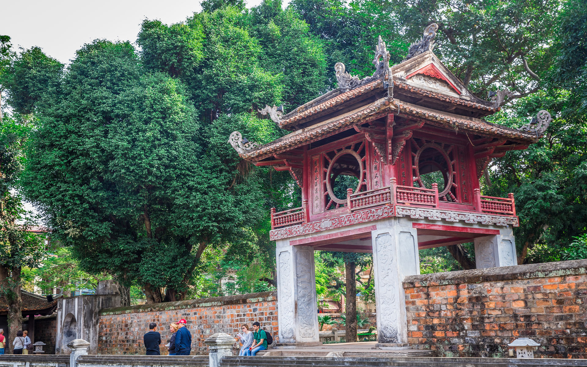 Essential North Vietnam