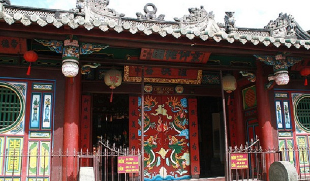 Chua Ong Pagoda – Historic Chinese Temple in Hoi An, Vietnam