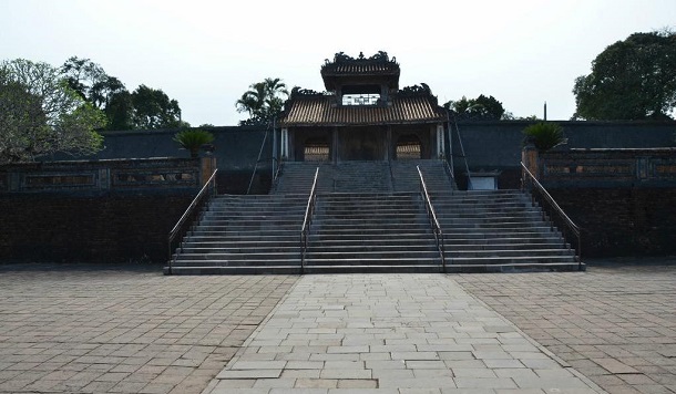 Discover the Enchanting Tu Duc Tomb: A Comprehensive Guide
