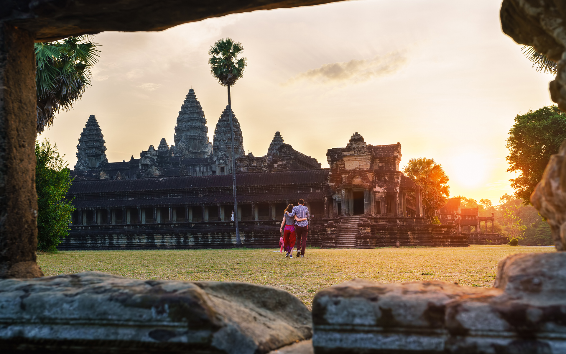 Hoi An Ancient Town & Angkor Wat