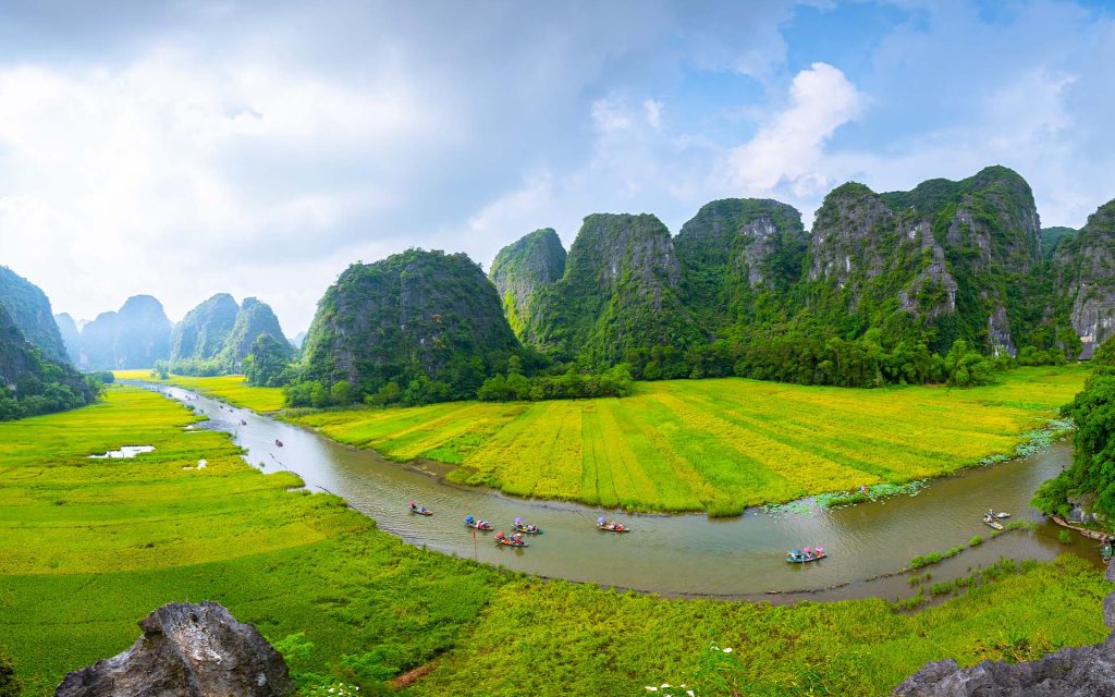 Discover Vietnam – Laos & Cambodia