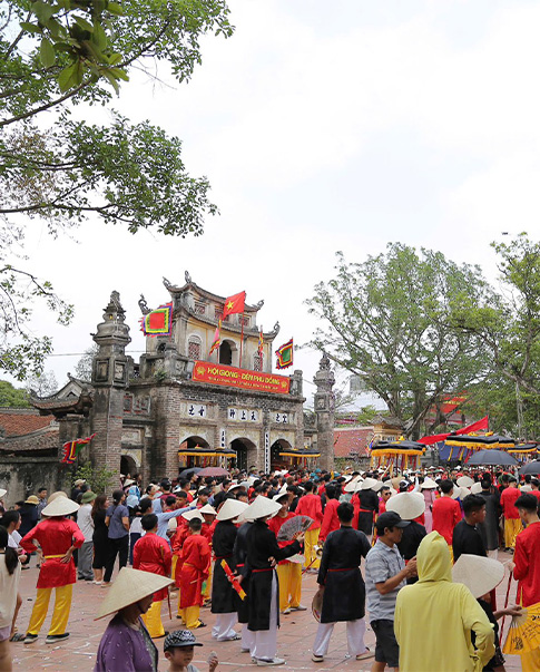 Giong Festival at Soc Temple